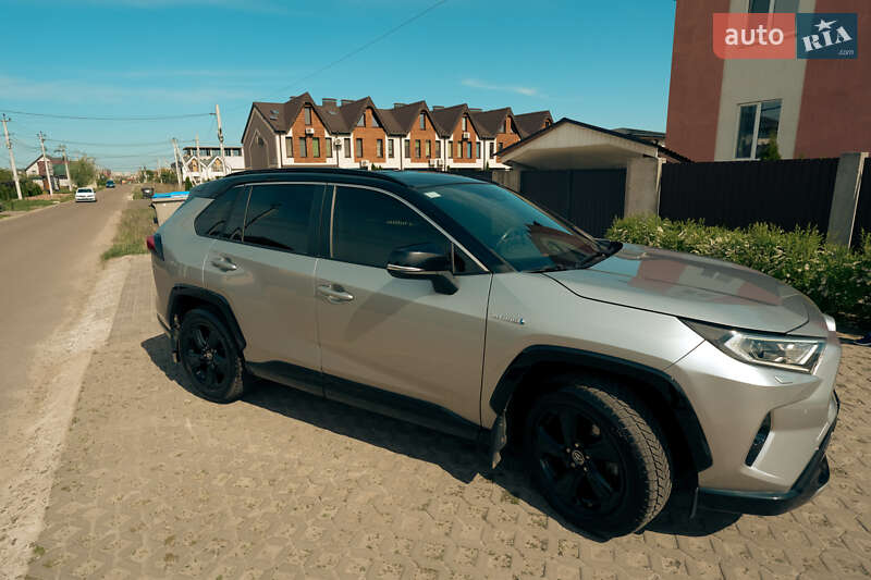 Внедорожник / Кроссовер Toyota RAV4 2019 в Киеве фото 5 Внедорожник / Кроссовер Toyota RAV4 2019 в Киеве