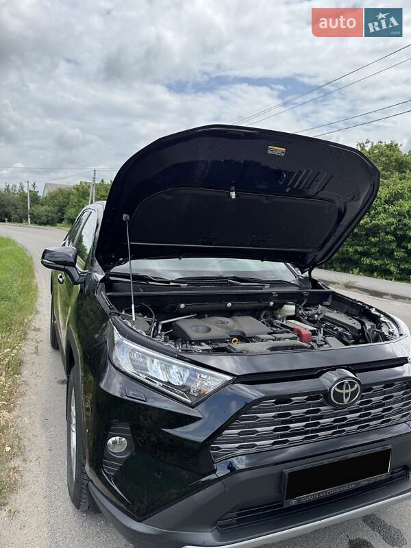Позашляховик / Кросовер Toyota RAV4 2021 в Києві фото 49 Позашляховик / Кросовер Toyota RAV4 2021 в Києві