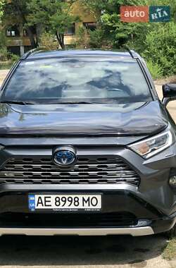 Позашляховик / Кросовер Toyota RAV4 2021 в Покрові
