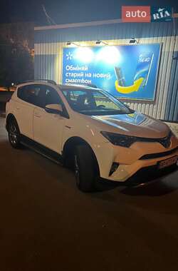Внедорожник / Кроссовер Toyota RAV4 2016 в Запорожье