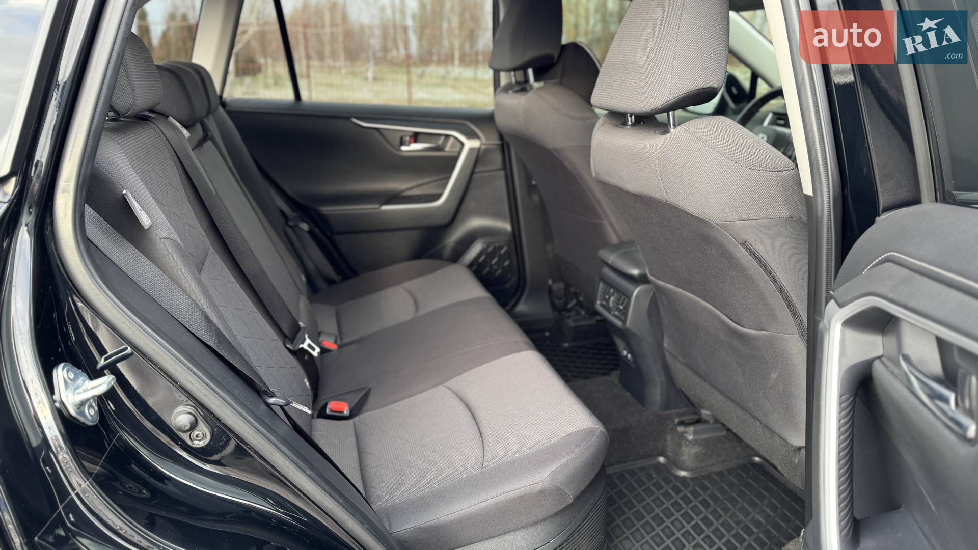 2021 Toyota RAV 4 - мініатюра 32