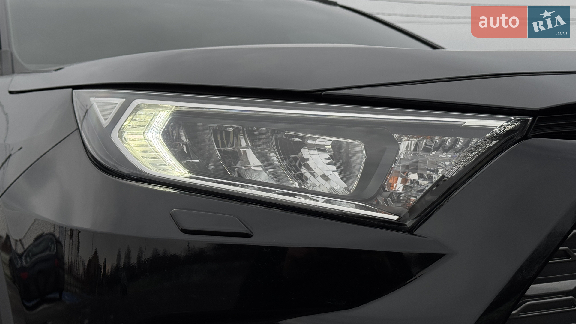 2021 Toyota RAV 4 - мініатюра 66
