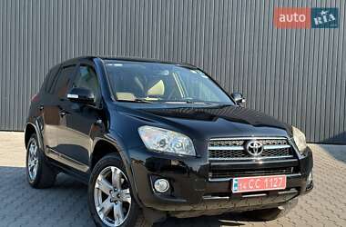 Внедорожник / Кроссовер Toyota RAV4 2010 в Ивано-Франковске