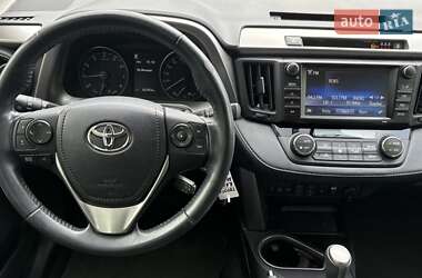 Позашляховик / Кросовер Toyota RAV4 2018 в Києві