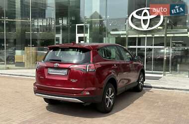 Позашляховик / Кросовер Toyota RAV4 2018 в Києві