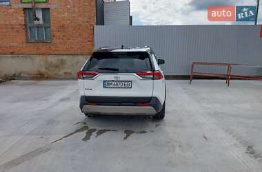 Внедорожник / Кроссовер Toyota RAV4 2022 в 