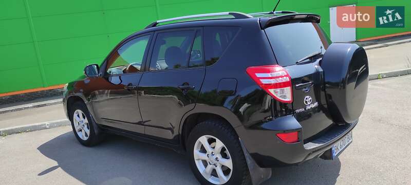 Toyota RAV4 2010