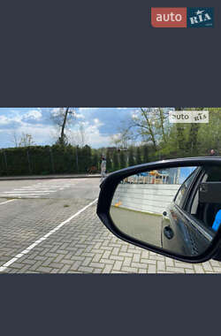 Внедорожник / Кроссовер Toyota RAV4 2013 в 
