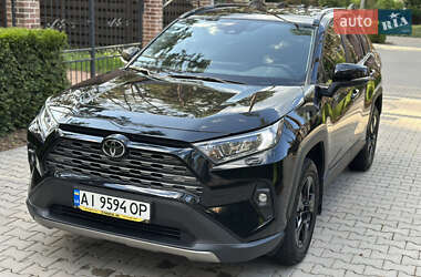 Внедорожник / Кроссовер Toyota RAV4 2022 в Киеве