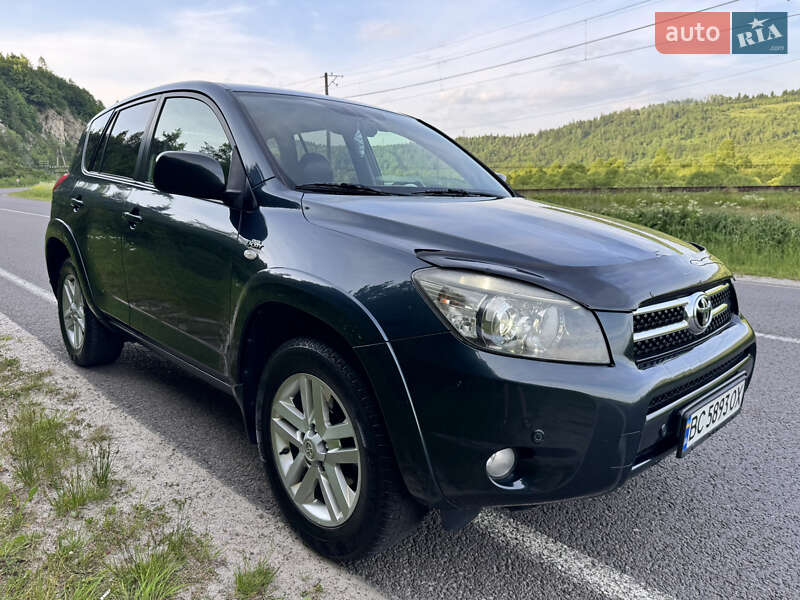 Позашляховик / Кросовер Toyota RAV4 2006 в Турці