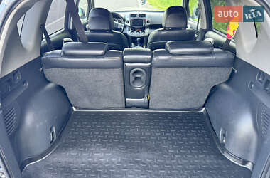 Позашляховик / Кросовер Toyota RAV4 2006 в Турці