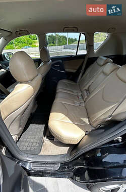 Внедорожник / Кроссовер Toyota RAV4 2008 в 