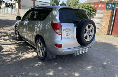 Позашляховик / Кросовер Toyota RAV4 2007 в Миколаєві