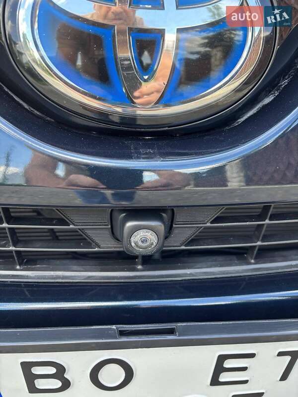 Позашляховик / Кросовер Toyota RAV4 2017 в Тернополі фото 14 Позашляховик / Кросовер Toyota RAV4 2017 в Тернополі