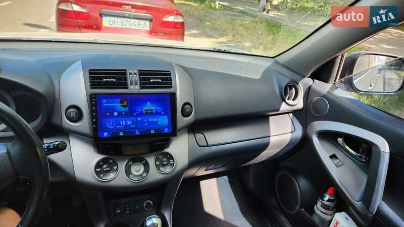 Внедорожник / Кроссовер Toyota RAV4 2006 в Одессе