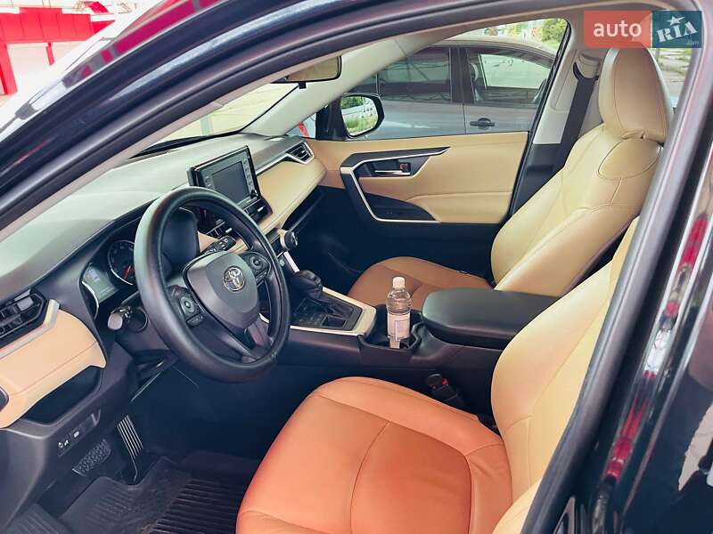 Внедорожник / Кроссовер Toyota RAV4 2020 в Харькове фото 20 Внедорожник / Кроссовер Toyota RAV4 2020 в Харькове
