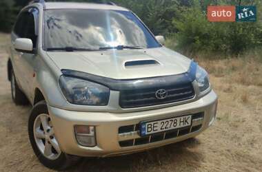 Позашляховик / Кросовер Toyota RAV4 2002 в Южноукраїнську