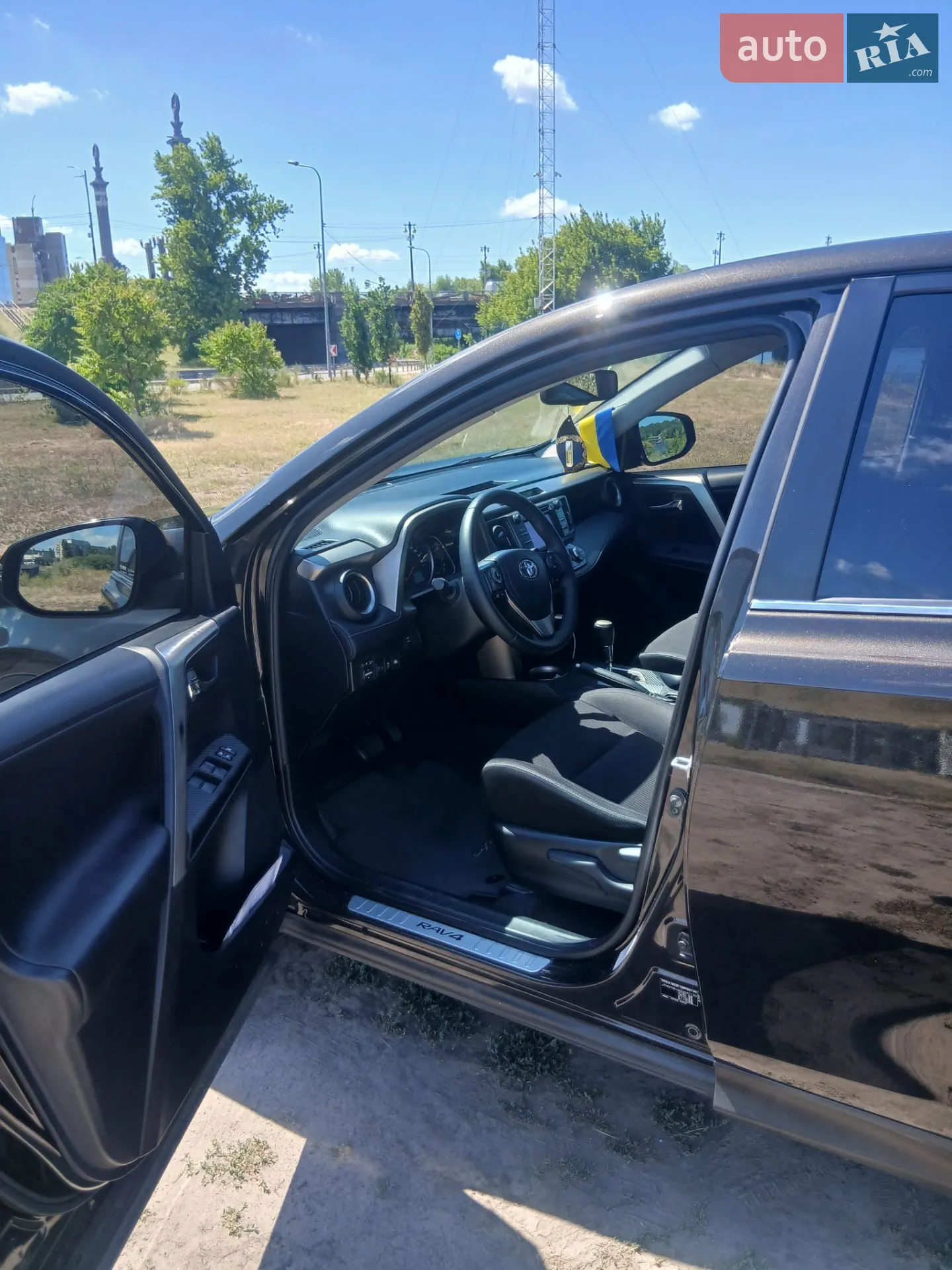 2013 Toyota RAV 4 - мініатюра 9
