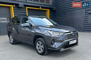 Позашляховик / Кросовер Toyota RAV4 2024 в Хмельницькому