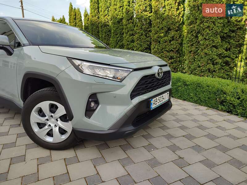 Внедорожник / Кроссовер Toyota RAV4 2022 в Виннице