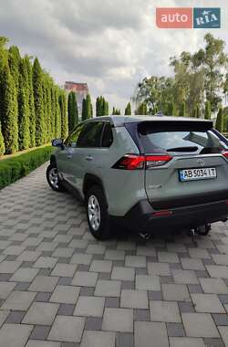 Внедорожник / Кроссовер Toyota RAV4 2022 в Виннице