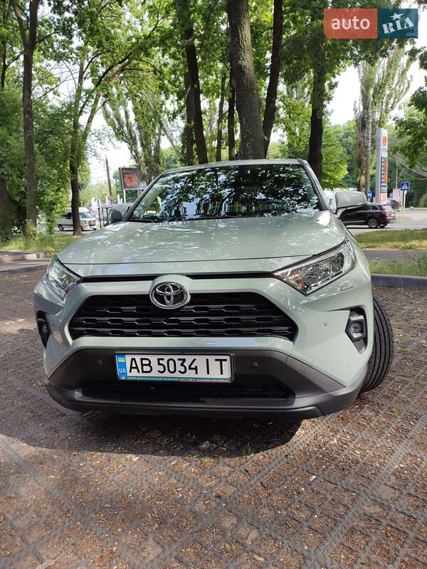 Внедорожник / Кроссовер Toyota RAV4 2022 в Виннице