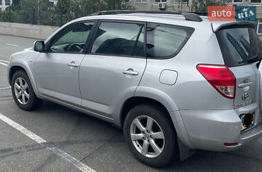 Внедорожник / Кроссовер Toyota RAV4 2008 в Киеве
