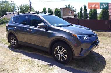 Внедорожник / Кроссовер Toyota RAV4 2016 в Белой Церкви