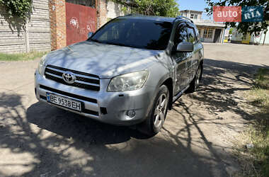 Позашляховик / Кросовер Toyota RAV4 2007 в Миколаєві