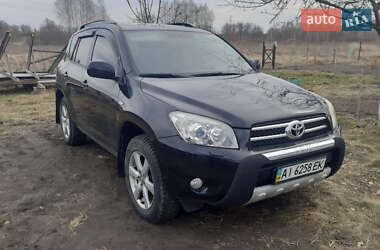 Внедорожник / Кроссовер Toyota RAV4 2008 в Киеве