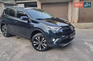 Внедорожник / Кроссовер Toyota RAV4 2017 в Харькове