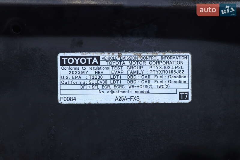 Позашляховик / Кросовер Toyota RAV4 2023 в Кременчуці