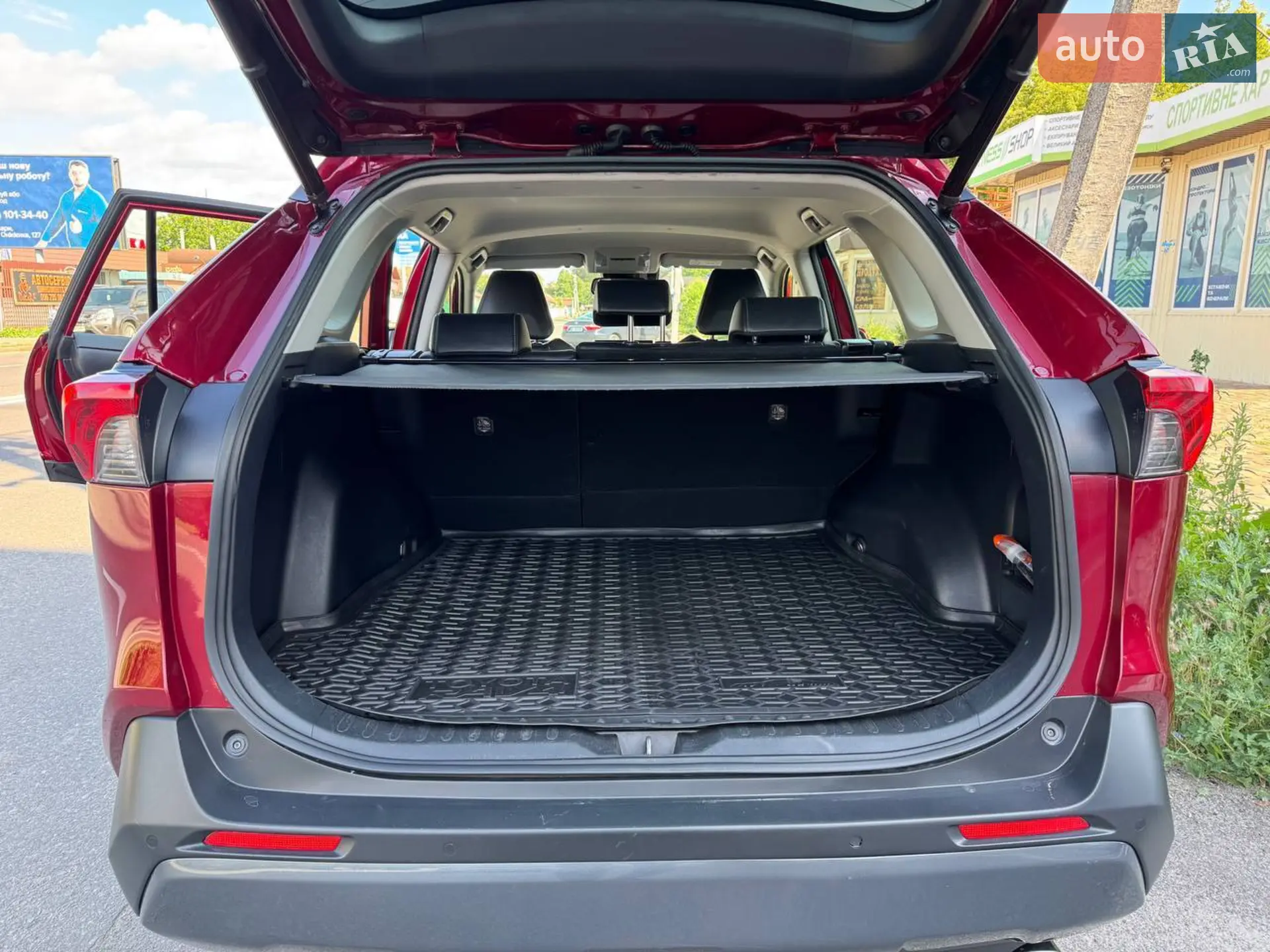 2019 Toyota RAV 4 - мініатюра 9