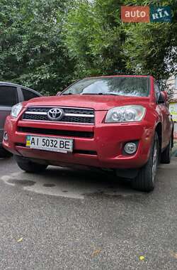Внедорожник / Кроссовер Toyota RAV4 2009 в Броварах