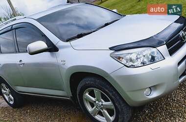 Позашляховик / Кросовер Toyota RAV4 2009 в 