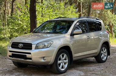 Внедорожник / Кроссовер Toyota RAV4 2008 в Киеве