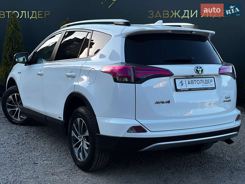 Внедорожник / Кроссовер Toyota RAV4 2016 в Одессе