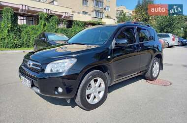 Позашляховик / Кросовер Toyota RAV4 2009 в Києві