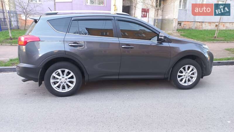 Внедорожник / Кроссовер Toyota RAV4 2013 в Чернигове фото 4 Внедорожник / Кроссовер Toyota RAV4 2013 в Чернигове