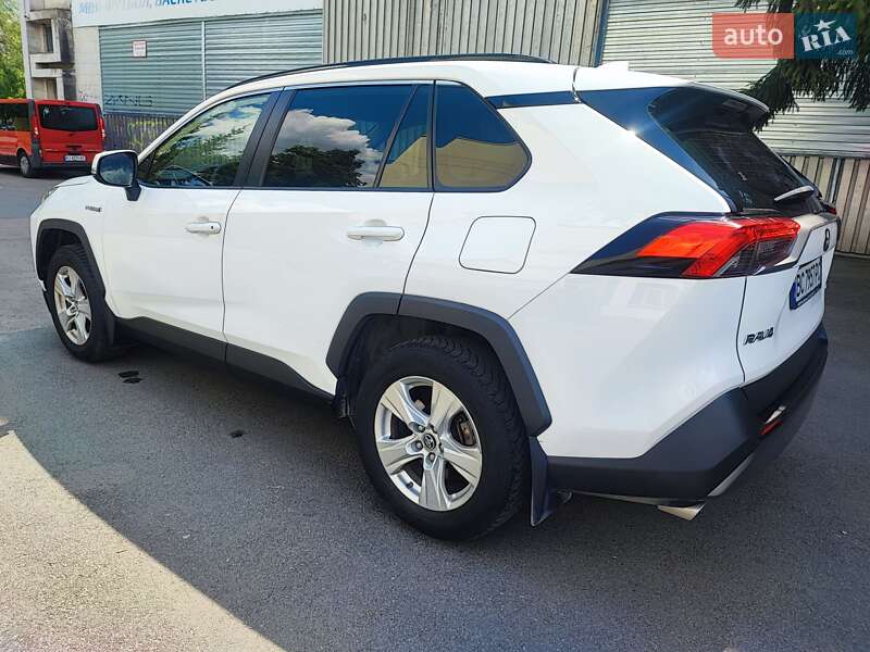 Позашляховик / Кросовер Toyota RAV4 2019 в Києві