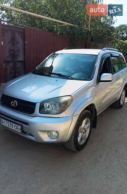 Позашляховик / Кросовер Toyota RAV4 2004 в  Позашляховик / Кросовер Toyota RAV4 2004 в