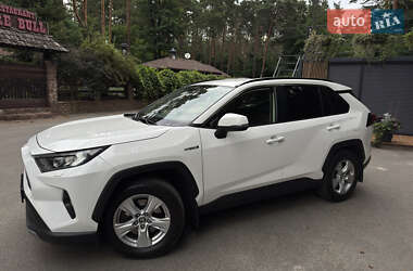 Позашляховик / Кросовер Toyota RAV4 2021 в Києві