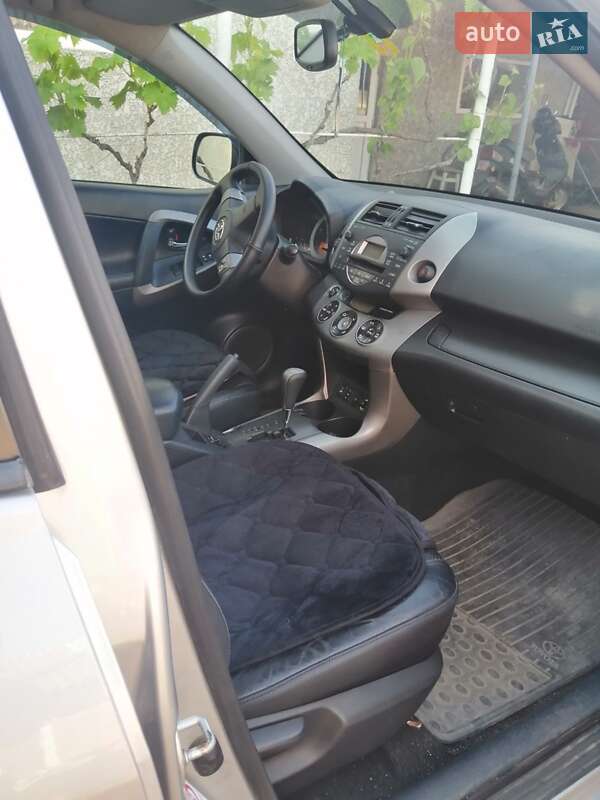 Внедорожник / Кроссовер Toyota RAV4 2007 в Одессе фото 3 Внедорожник / Кроссовер Toyota RAV4 2007 в Одессе