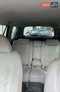 Внедорожник / Кроссовер Toyota RAV4 2006 в 
