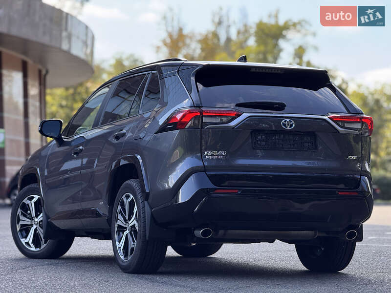 Внедорожник / Кроссовер Toyota RAV4 2022 в Одессе