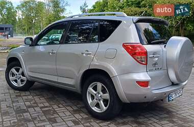 Внедорожник / Кроссовер Toyota RAV4 2006 в 