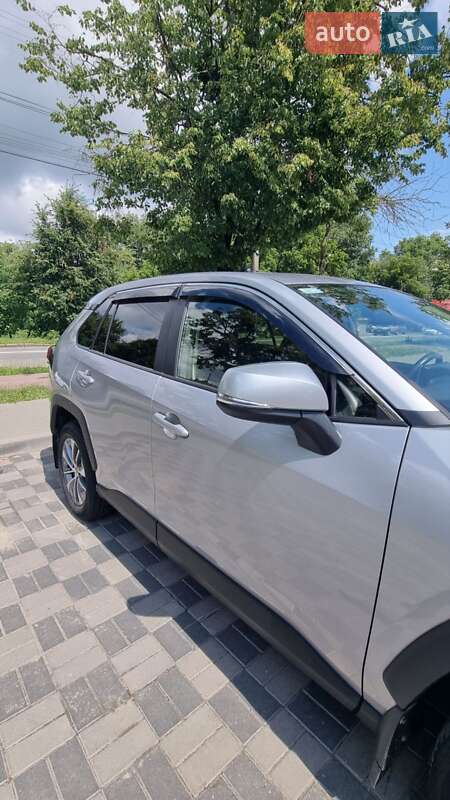 Внедорожник / Кроссовер Toyota RAV4 2019 в Хмельницком