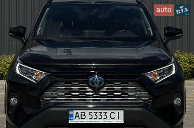 Позашляховик / Кросовер Toyota RAV4 2020 в Вінниці