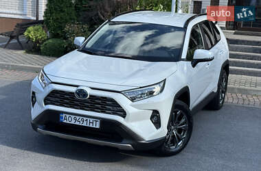 Внедорожник / Кроссовер Toyota RAV4 2023 в Виннице
