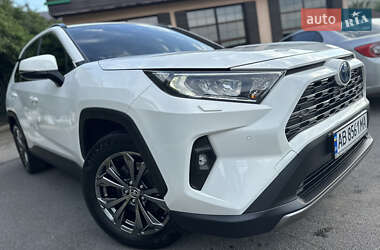 Внедорожник / Кроссовер Toyota RAV4 2023 в Виннице